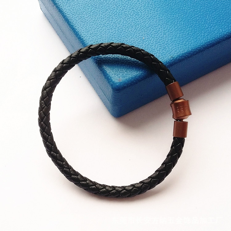 真皮编织牛皮绳手链 男款时尚皮绳手链 配钛钢周生扣 硬金手绳