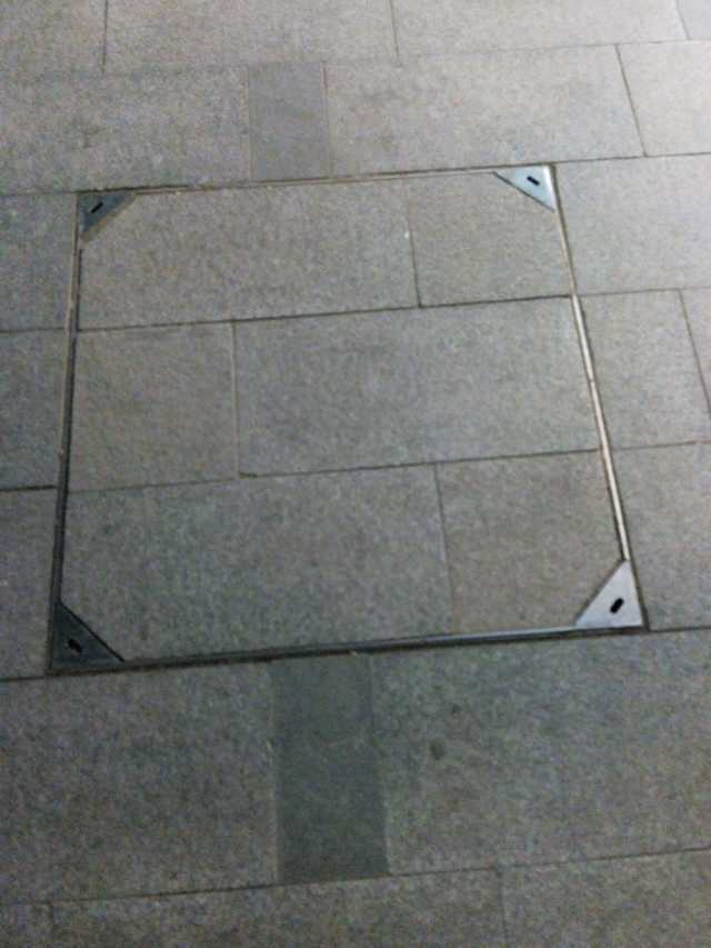 南京群泰专业生产钢格板;沟盖板;踏步板;隐形井盖的厂家