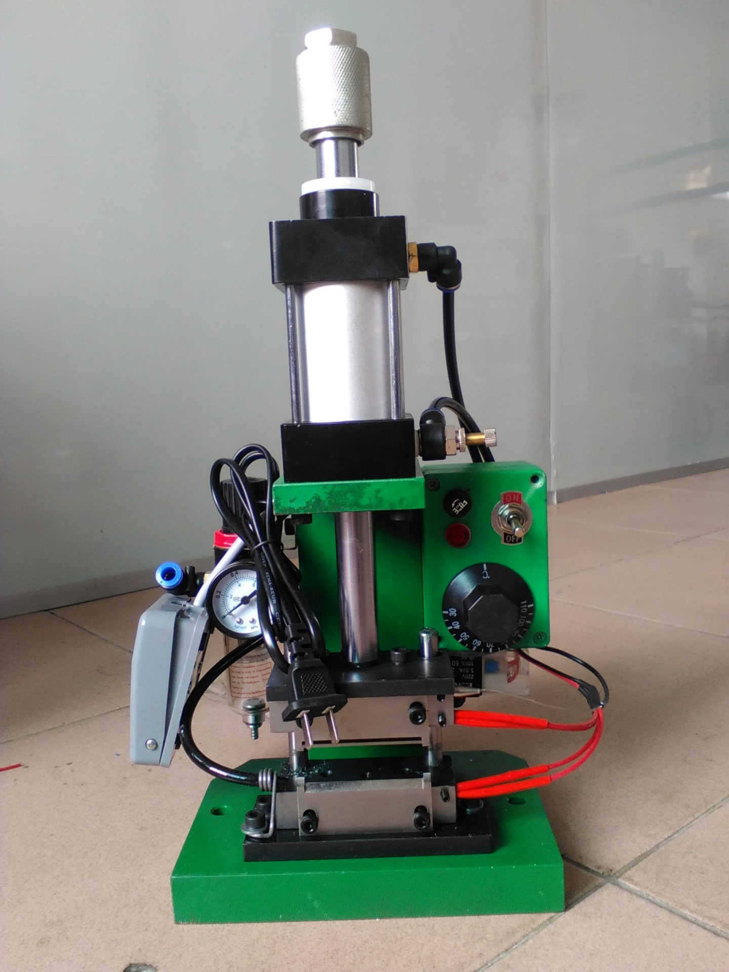 厂家直销普通热剥机数据线耳机线多芯线护套线剥线机脱皮机裁线机