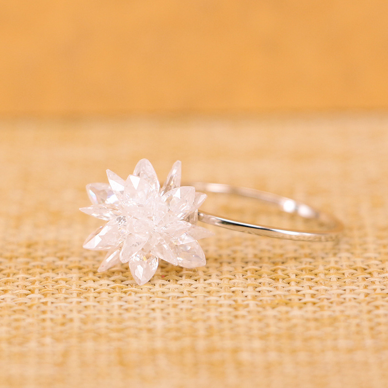 卡芙娜r5009 韩国时尚气质晶莹锆石戒指时尚闪亮水晶冰花戒指饰品