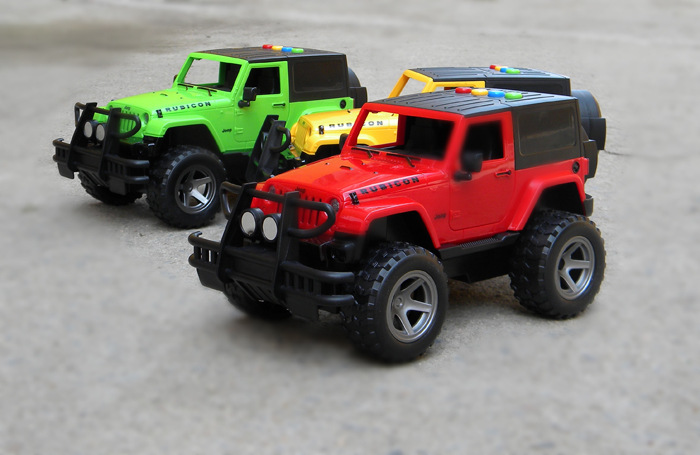 林达越野车吉普车模型带灯光音乐讲故事惯性车双开门儿童玩具车