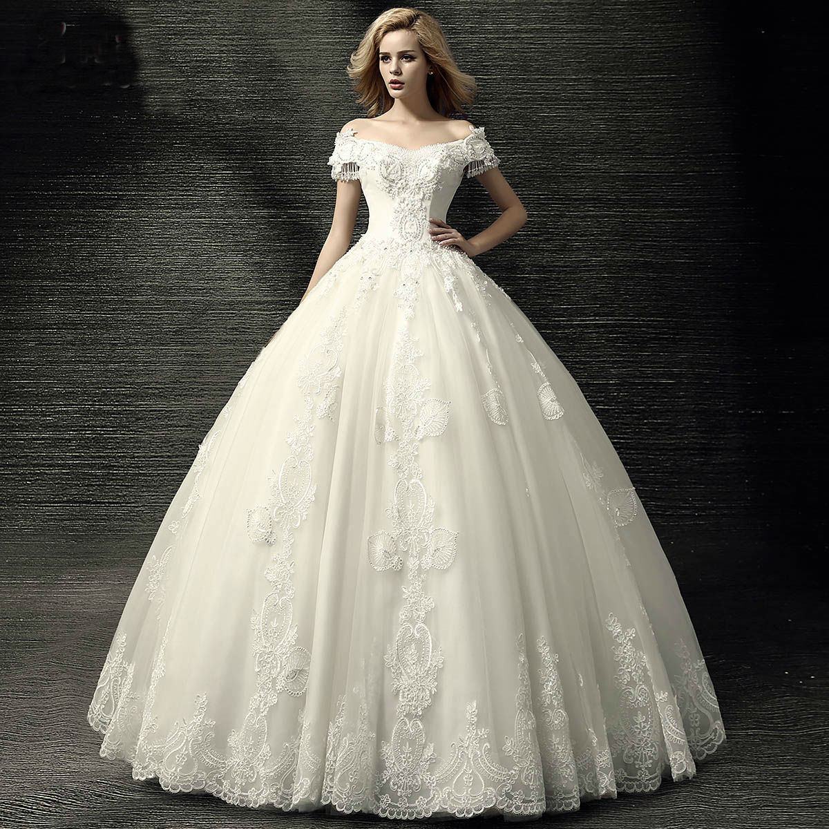 2022夏季新款欧式宫廷一字肩婚纱齐地大码新娘婚纱礼服孕妇韩式夏