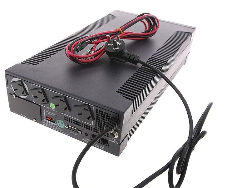 插座和智能舶沧俺叽:100ah6只装电池箱a6占地597×470×620mm,ups