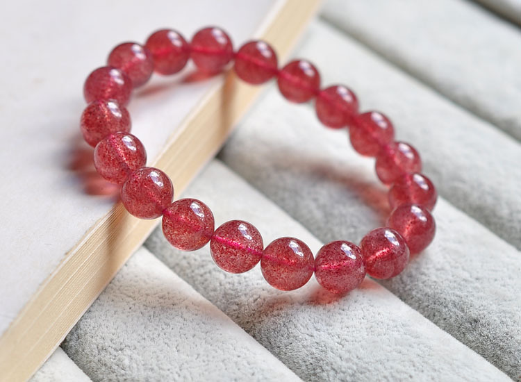 天然草莓晶手链 7a鸽血红 旺夫招桃花 农村水晶饰品 招代理