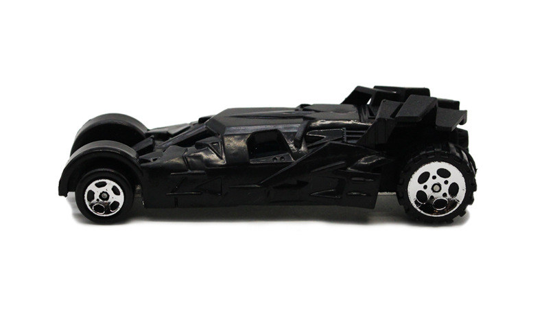 黑色蝙蝠战车 1 :64 合金蝙蝠侠迷你车炫酷仿真玩具战车模型