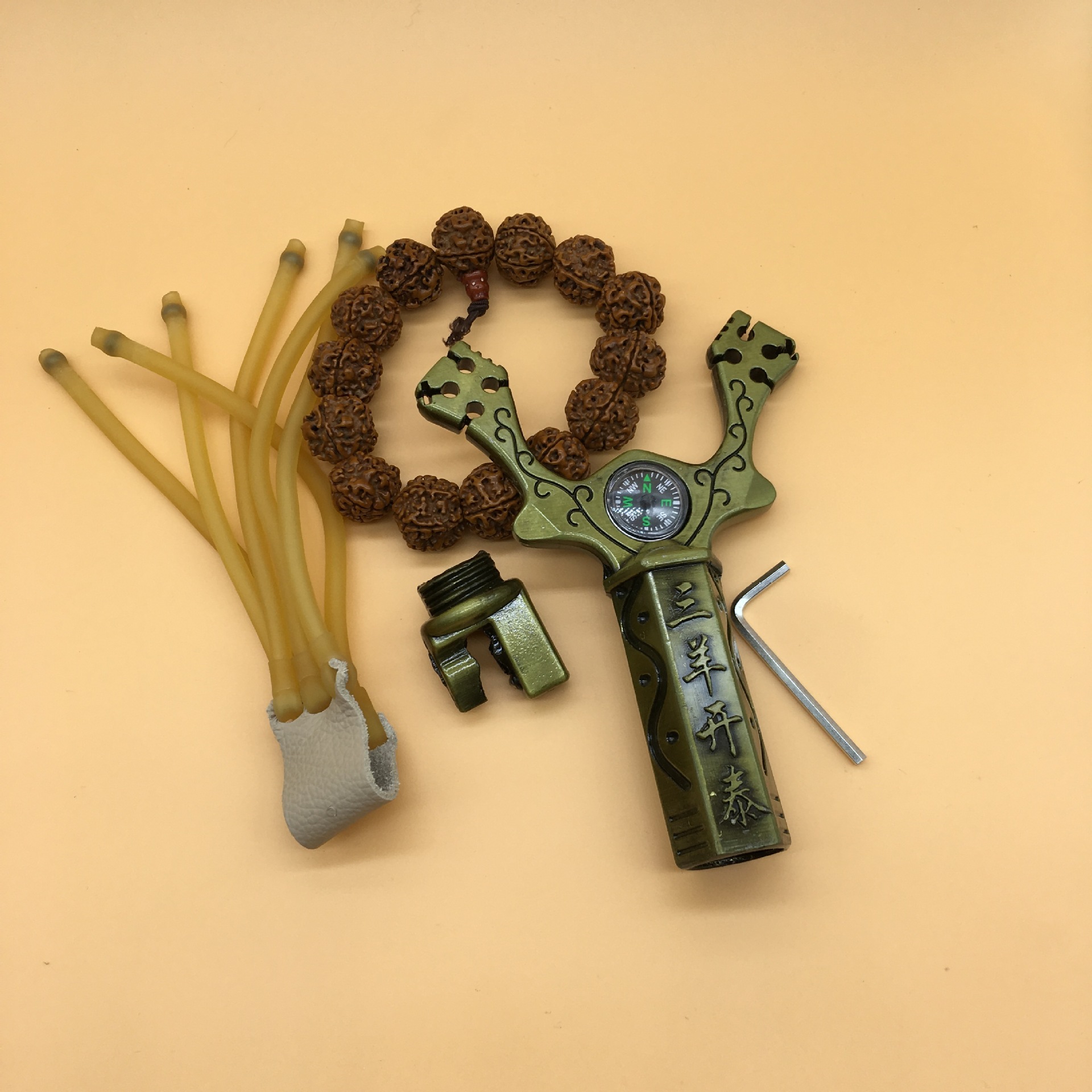 三阳开泰 合金铸造手柄镂空可储存钢珠 三股卡球弹弓