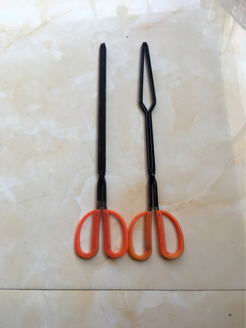 厂家大量批发火钳 环卫垃圾夹拾物器 烧烤蜂窝煤球火钳夹-阿里巴巴