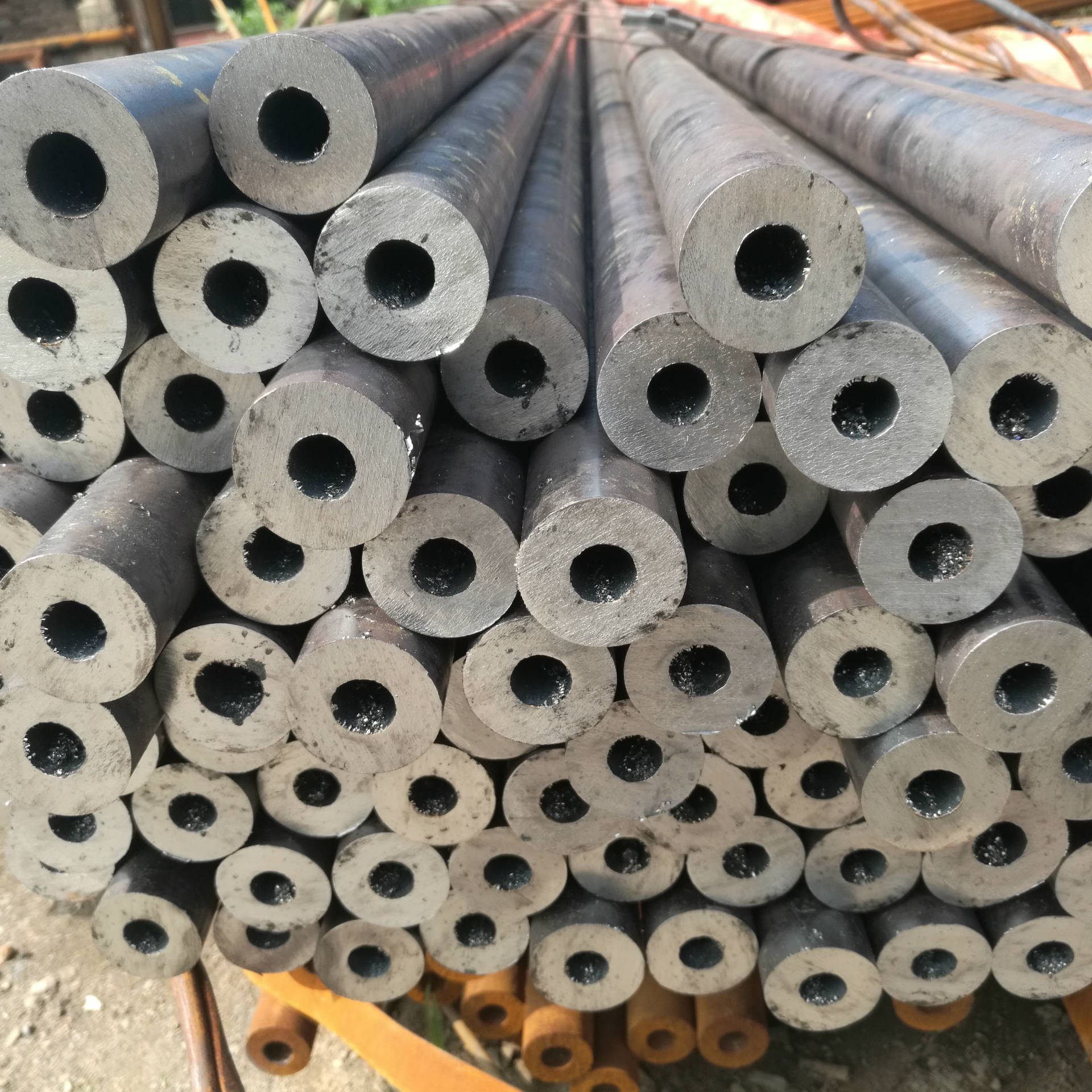 热销正品 20cr合金无缝钢管铬钼合金精密钢管40mm内外精确