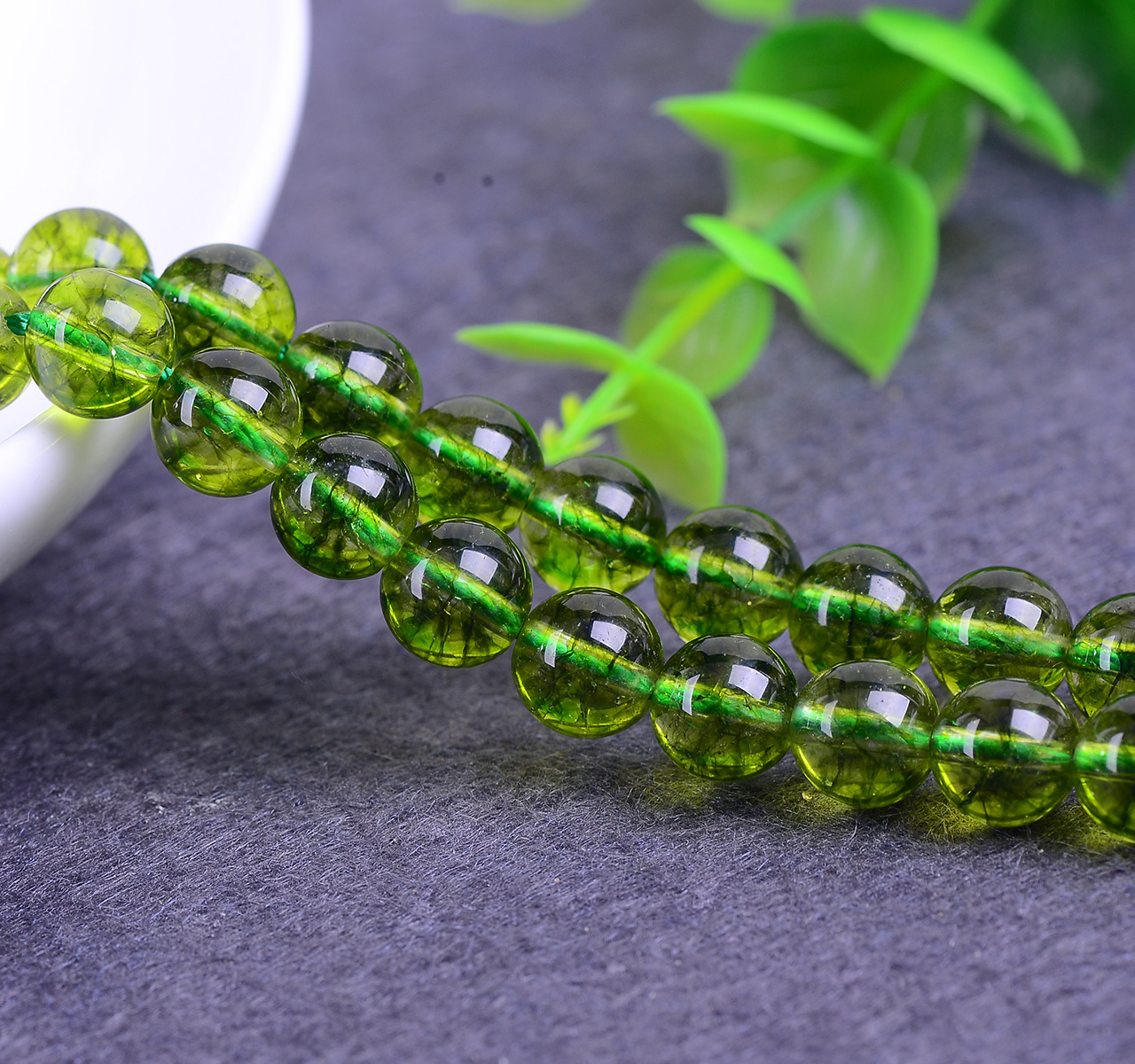 天然水晶 橄榄绿爆花晶散珠橄榄绿半成品圆珠 diy饰品串珠批发