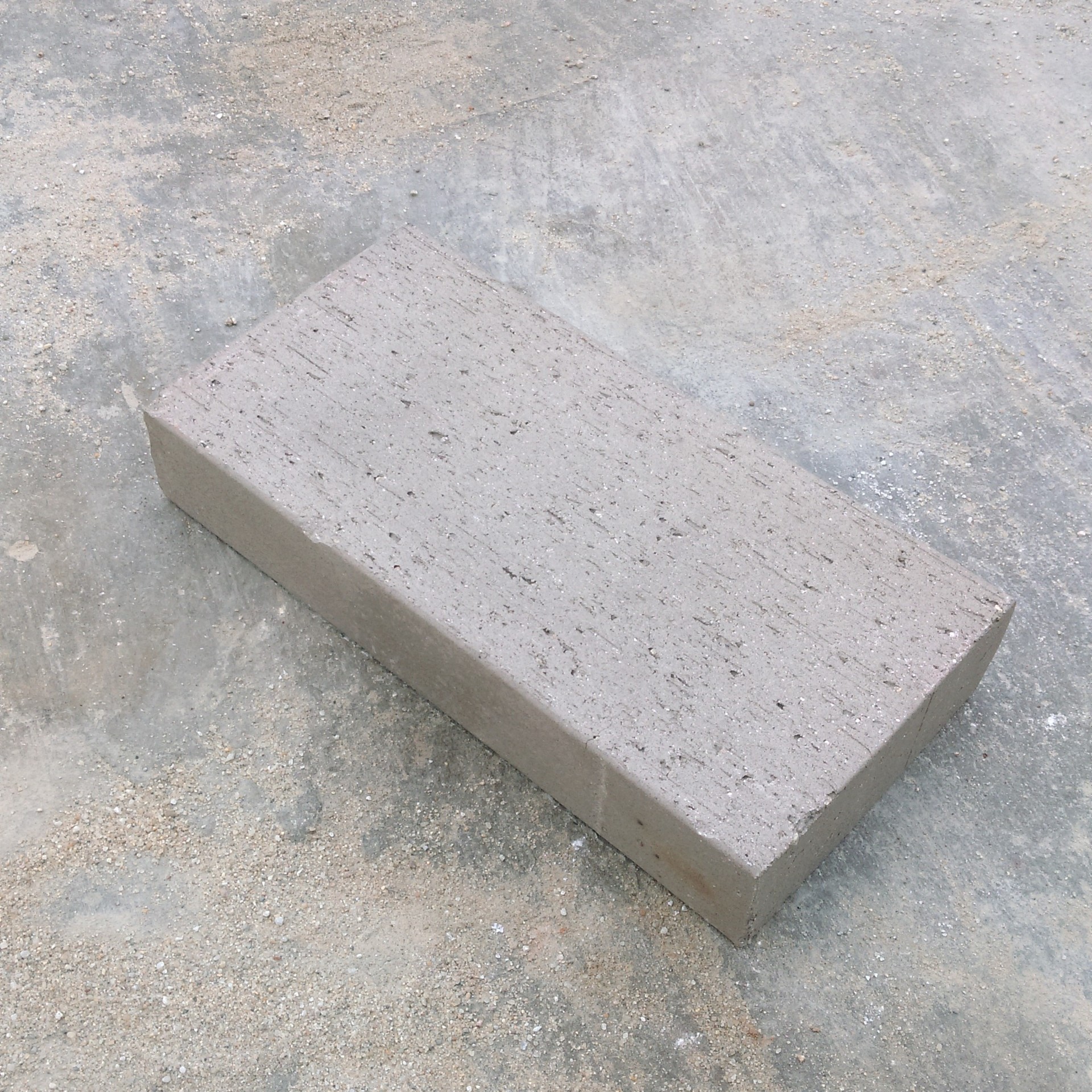 深圳金企建材厂家直销实心烧结砖1