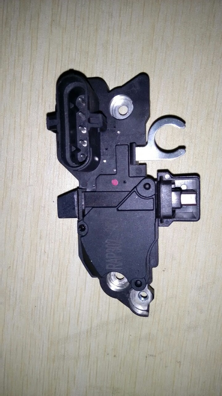 五针发电机调节器rap30228伏f00m144107scania1501245