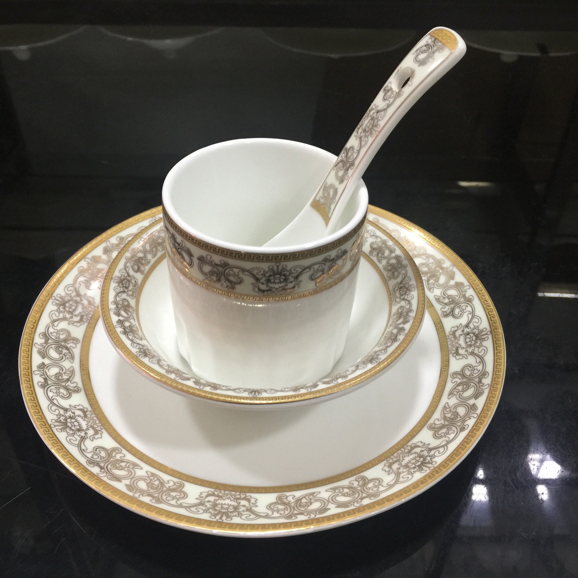 厨房用具餐饮盘子陶瓷碟碗星级酒店豪华饭店包厢用品餐具摆台批发