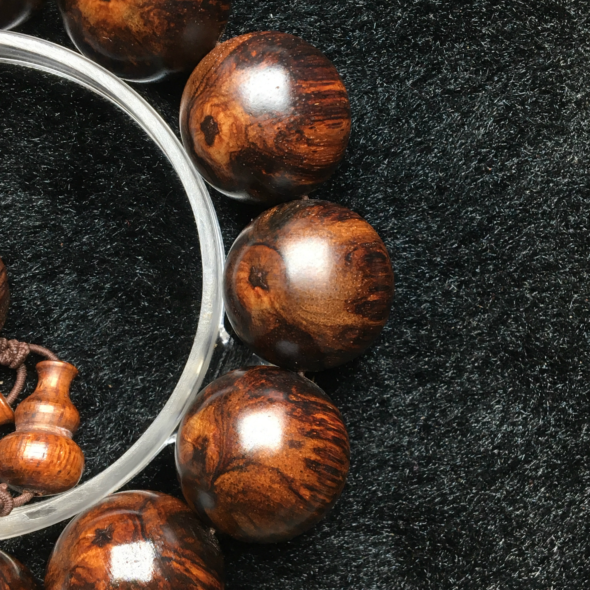 12月6日 老挝黄花梨 藤香木手串 微商专区 一物一拍 支持转图