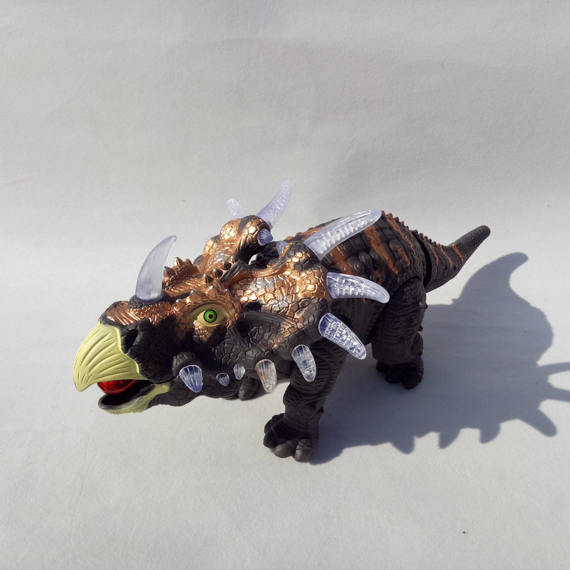 6632融凯电动恐龙玩具发光三角龙闪光侏罗纪电动玩具男孩