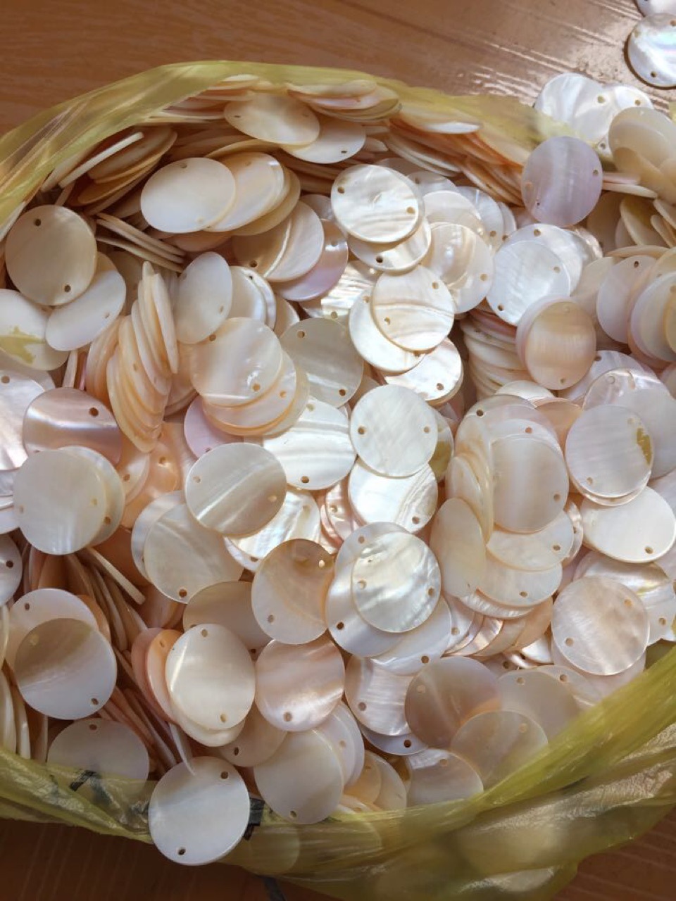 30mm淡水珍珠贝 diy灯饰 珠帘配件批发