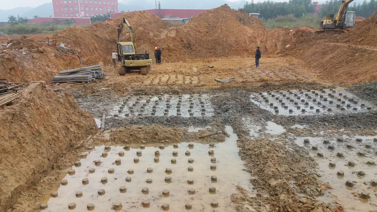 优等混凝土水泥桩 农用水泥桩 基础水泥桩 铁路水泥柱定制现货