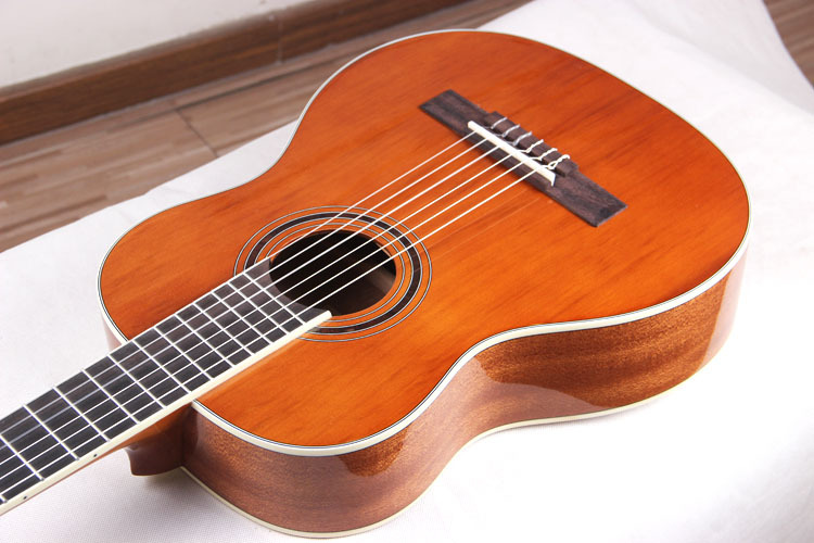 厂家供应34寸36红杉单板沙比利旅行小古典尼龙弦乐器吉他生产批发