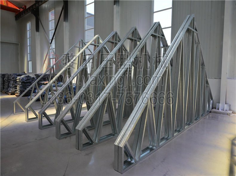 轻钢结构房屋型材 轻钢办公楼型材 农村三层装配式别墅型材设备