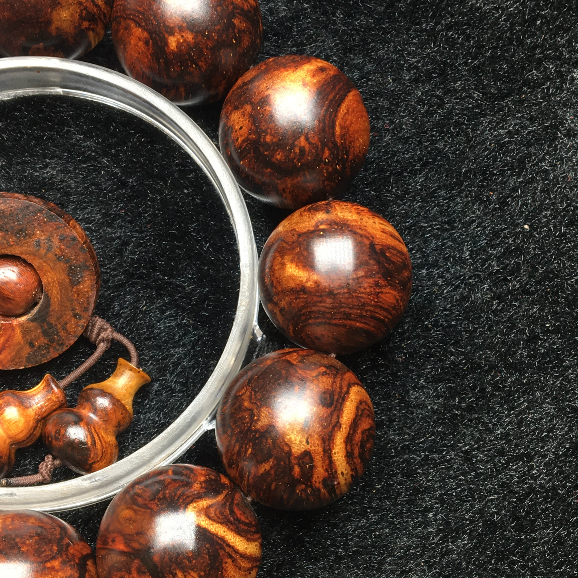 12月6日 老挝黄花梨 藤香木手串 微商专区 一物一拍 支持转图