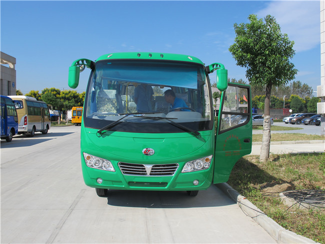 中巴车-通勤车-楚风牌新款6米19座城市通勤客车