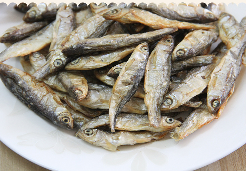 长期直销 淡水河水鱼干 小干鱼仔 哄晒无添加小河鱼干 量大从优