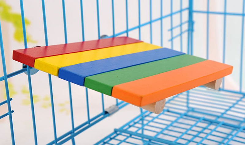 厂家直销多功能龙猫用品玩具松鼠玩具跳台跳板龙猫松鼠五彩跳台