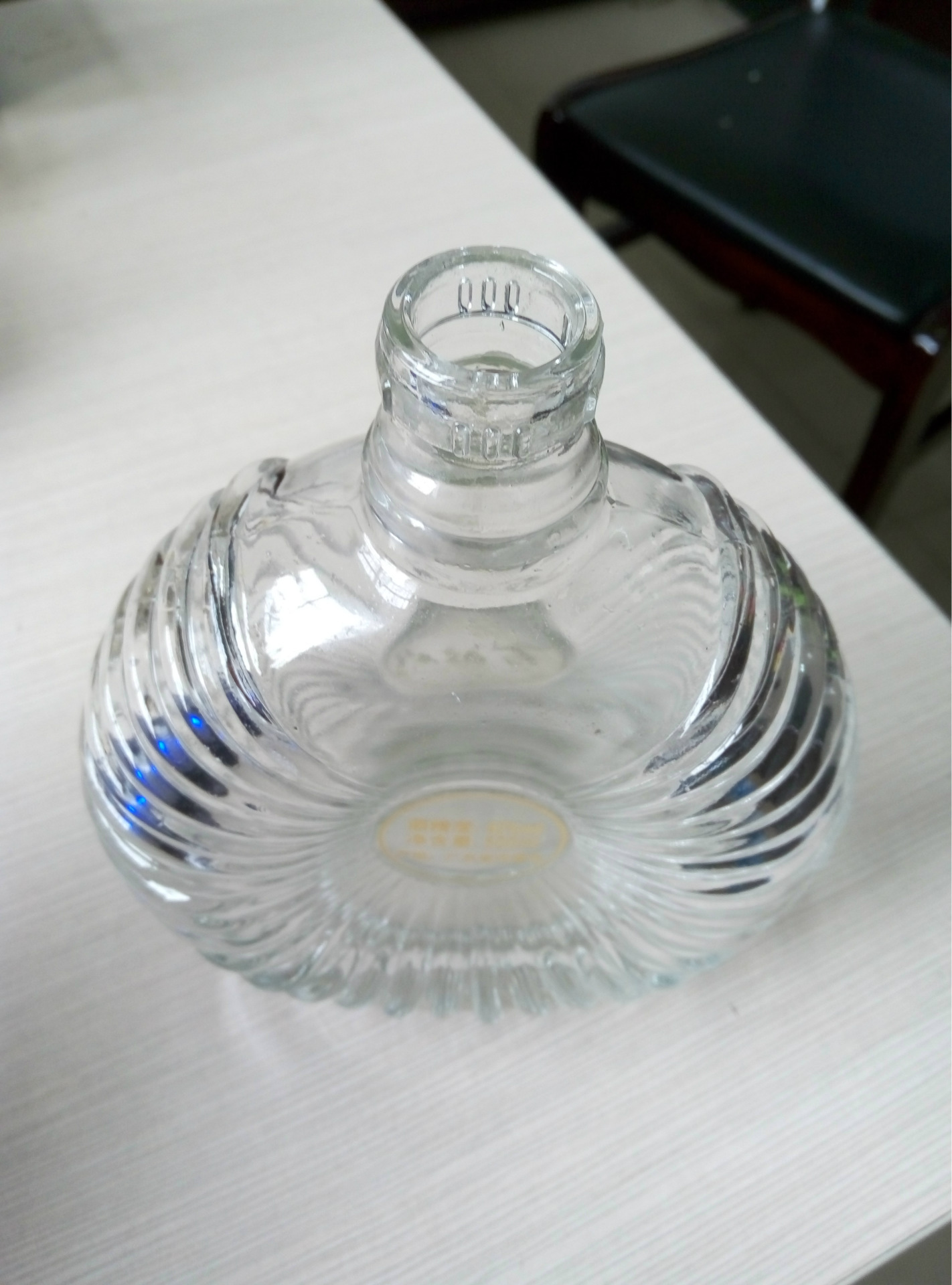 厂家供应 xo酒瓶 洋酒瓶 晶白料玻璃瓶 红酒瓶 山东瑞升玻璃