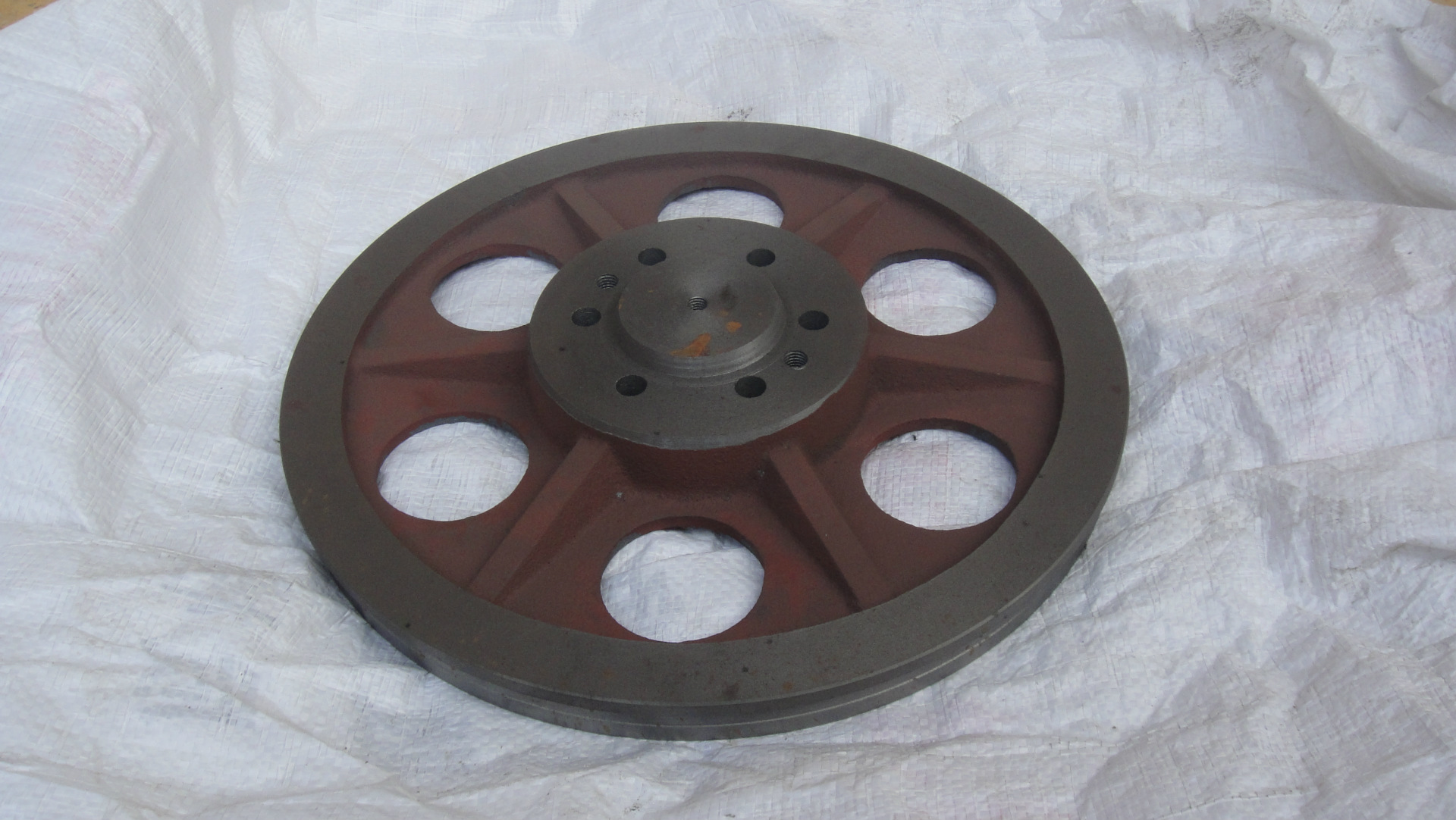 厂家/带锯床配件/锯床配件/带锯轮/锯带轮/锯床轮/锯轮/可定尺寸