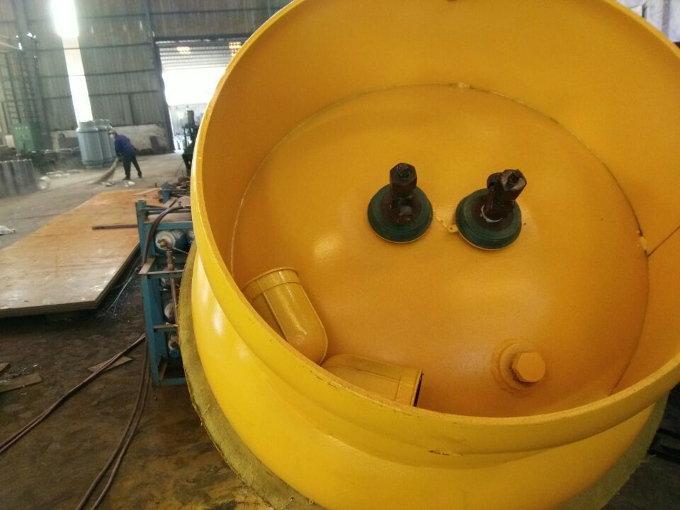 供应各种规格40升,100升,400升,800升液氨钢瓶