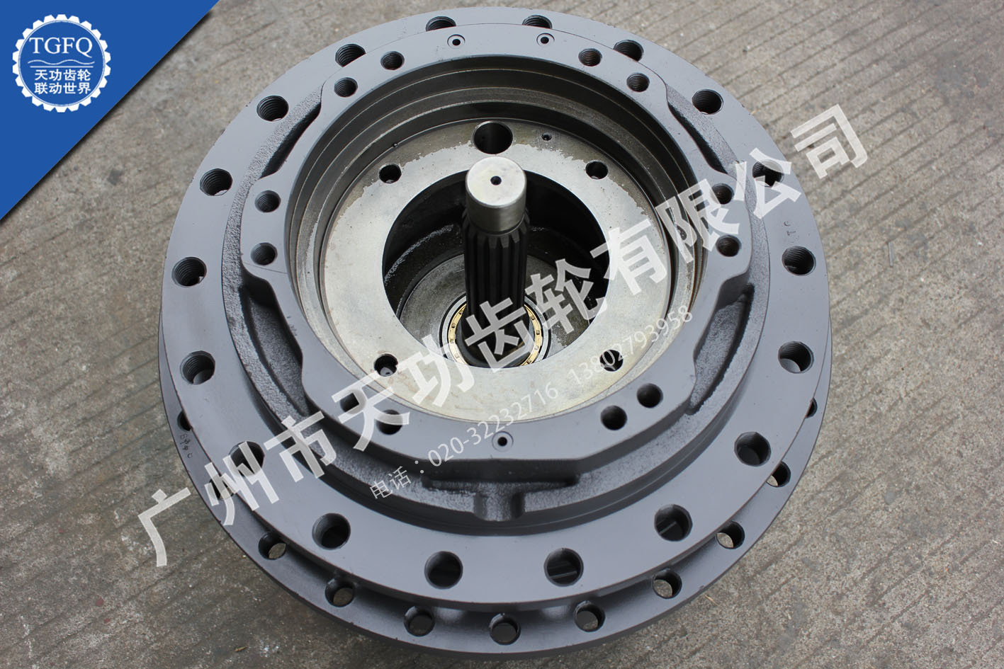 现代r305-7行走牙箱 齿轮箱 工程机械配件 挖掘机配件 行走总成