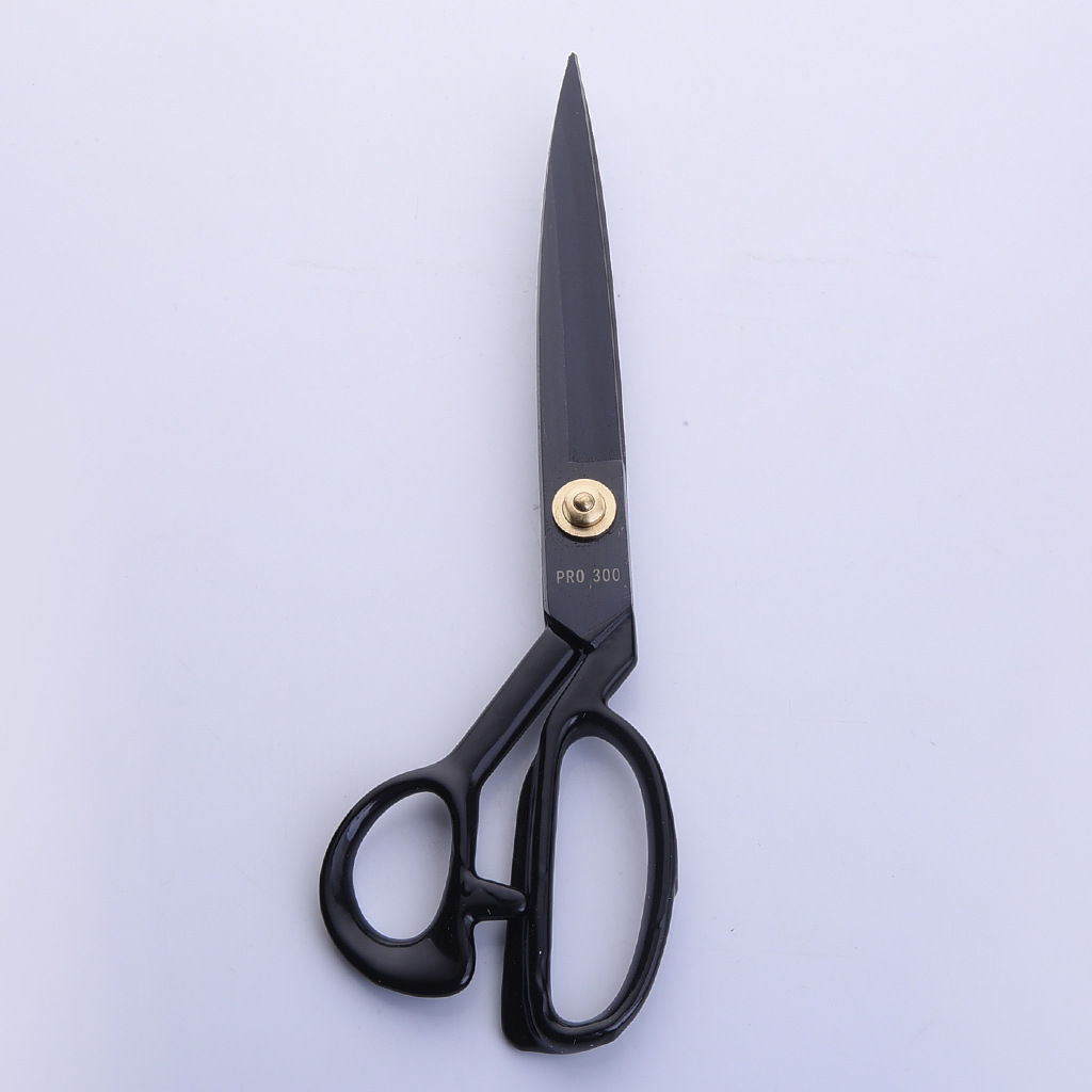 35成交0件家用不锈钢裁缝剪刀 缝纫裁缝剪 服装剪 裁布裁缝剪刀￥3.