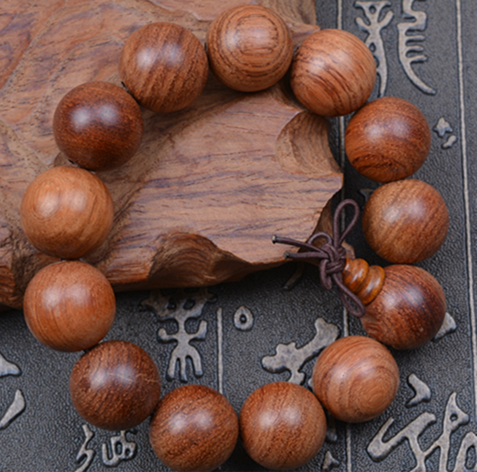 缅甸深山花梨木手串 佛珠念珠 大学校园周边热卖手饰精品