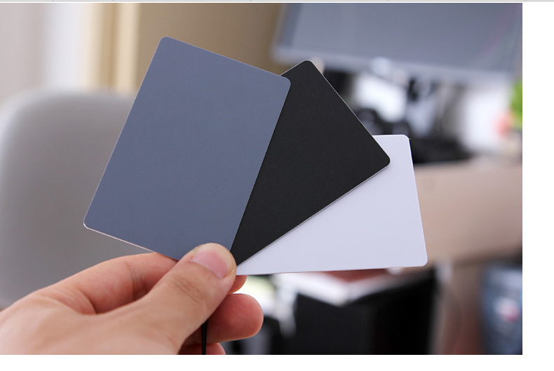 白平衡18度 小号灰卡 黑白灰三色卡精准曝光防刮防水便携精美颈带