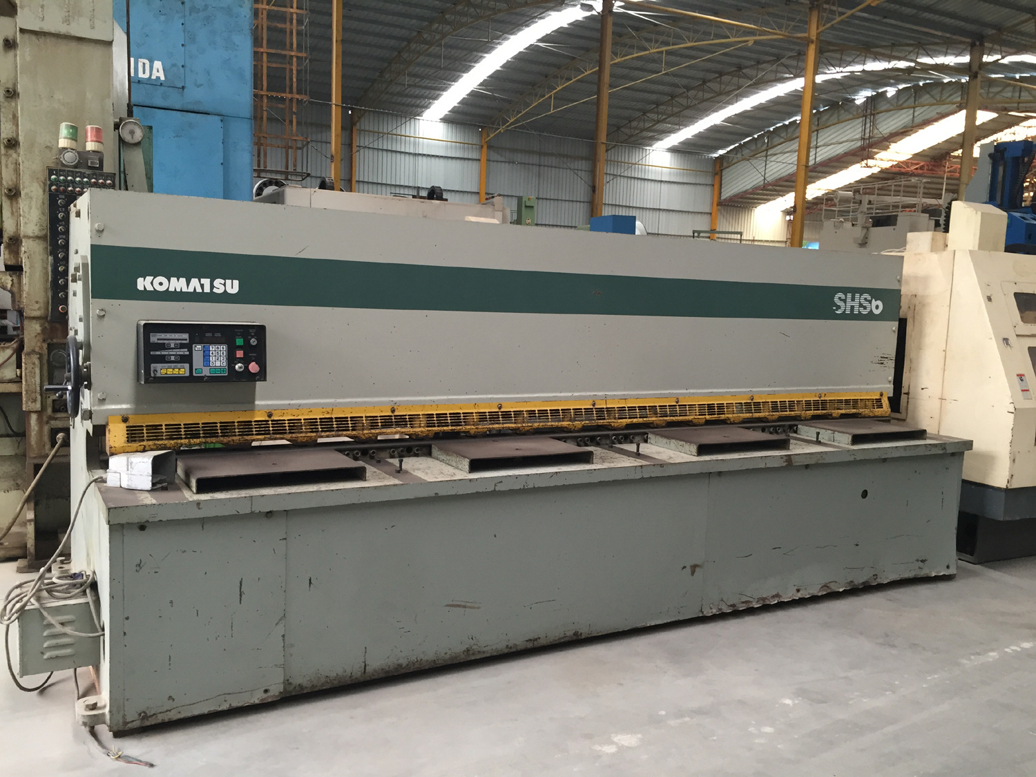 剪板机二手日本komatsushs6折弯机二手机床电动剪板机二手折弯机