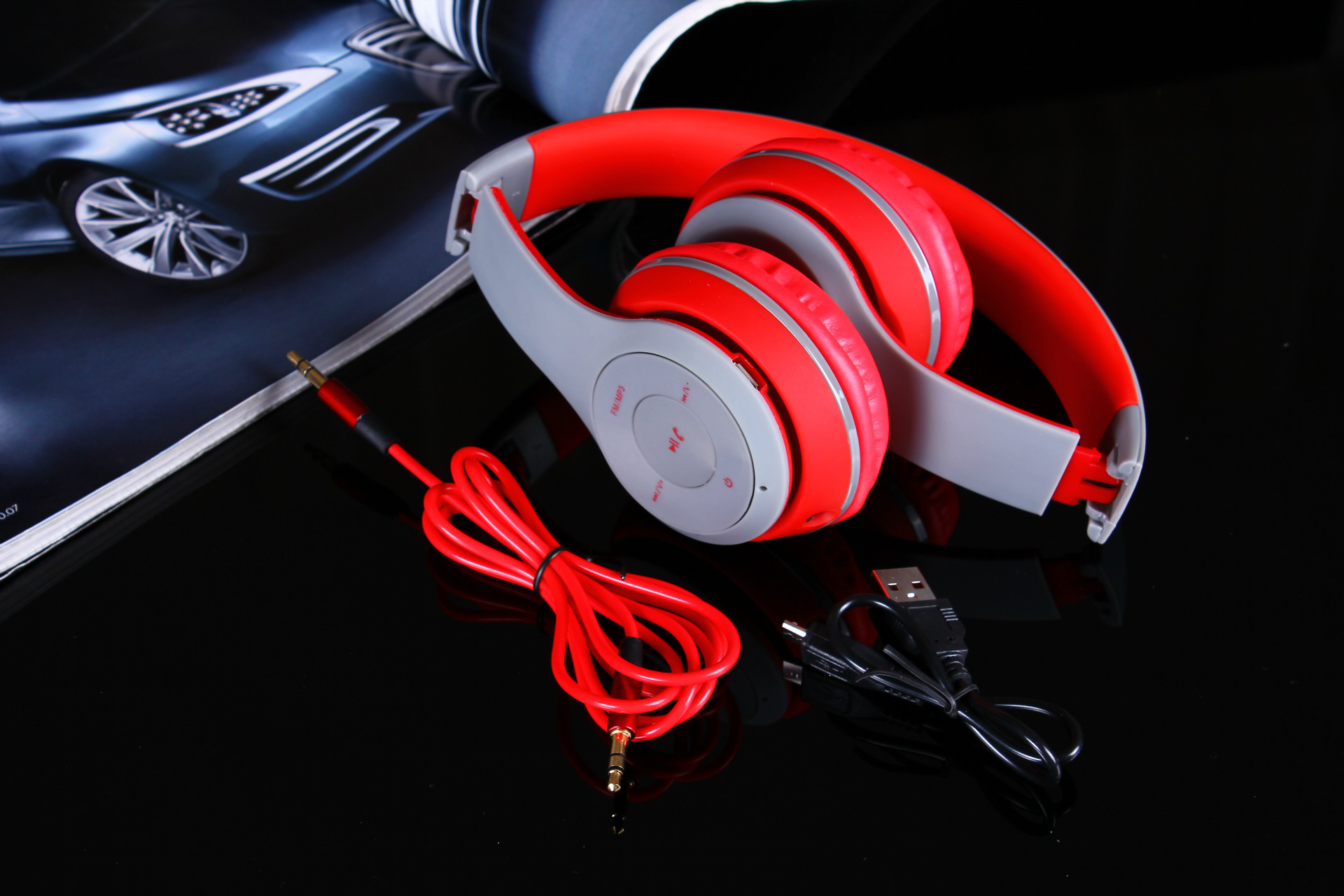 厂家直销 tm-019s头戴式无线蓝牙耳机 带插卡 fm 蓝牙手机耳机