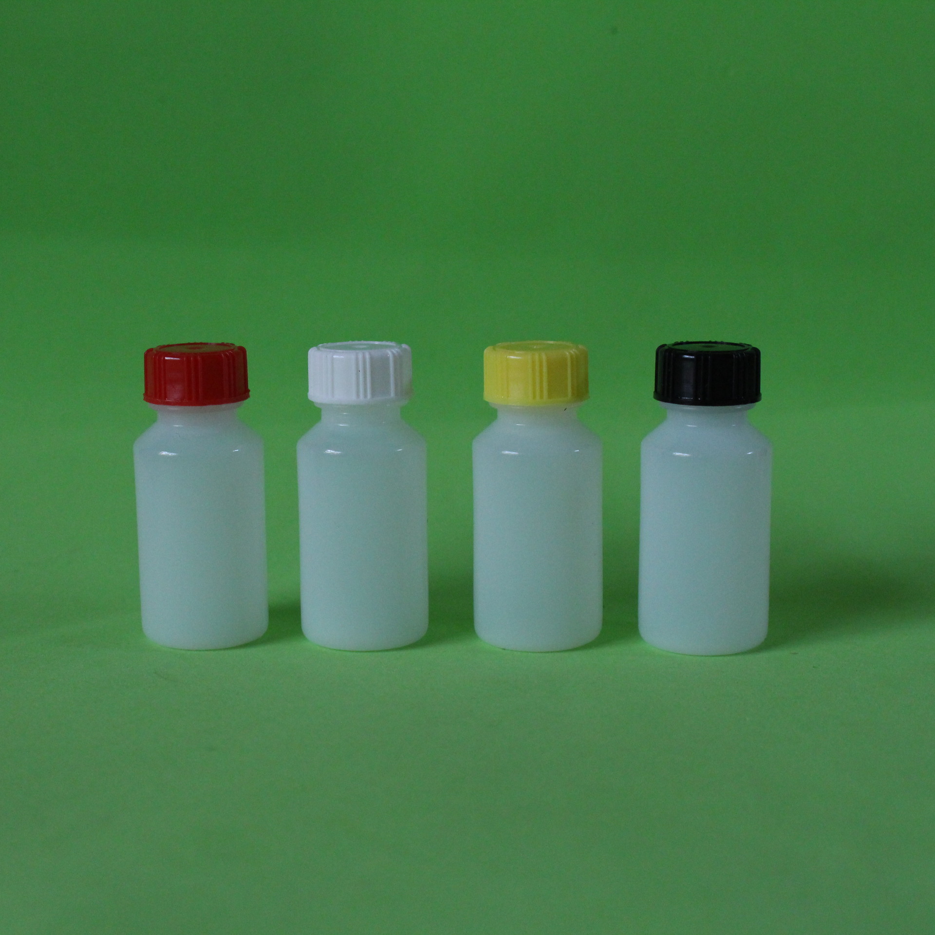 厂家生产直销10ml试剂瓶液体塑料瓶包邮