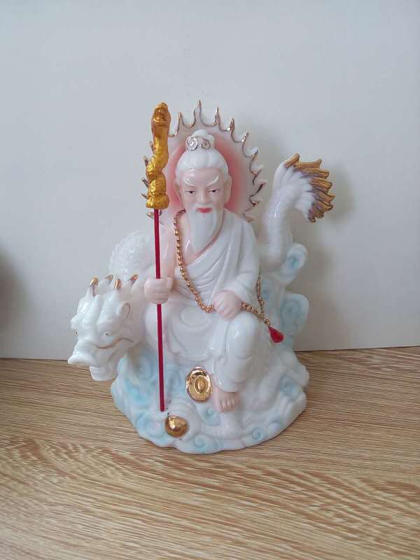 人物像陶瓷工艺品摆件 厂家批发 材质种类:陶 加工定制:是 类别:佛像