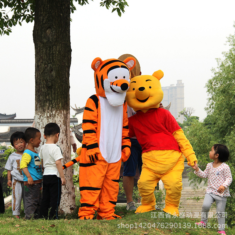 Pooh Bear Cartoon Doll Costume Winnie the Pooh Adult Wear Walking Opening Store Celebration Tigger Activity Doll Clothes