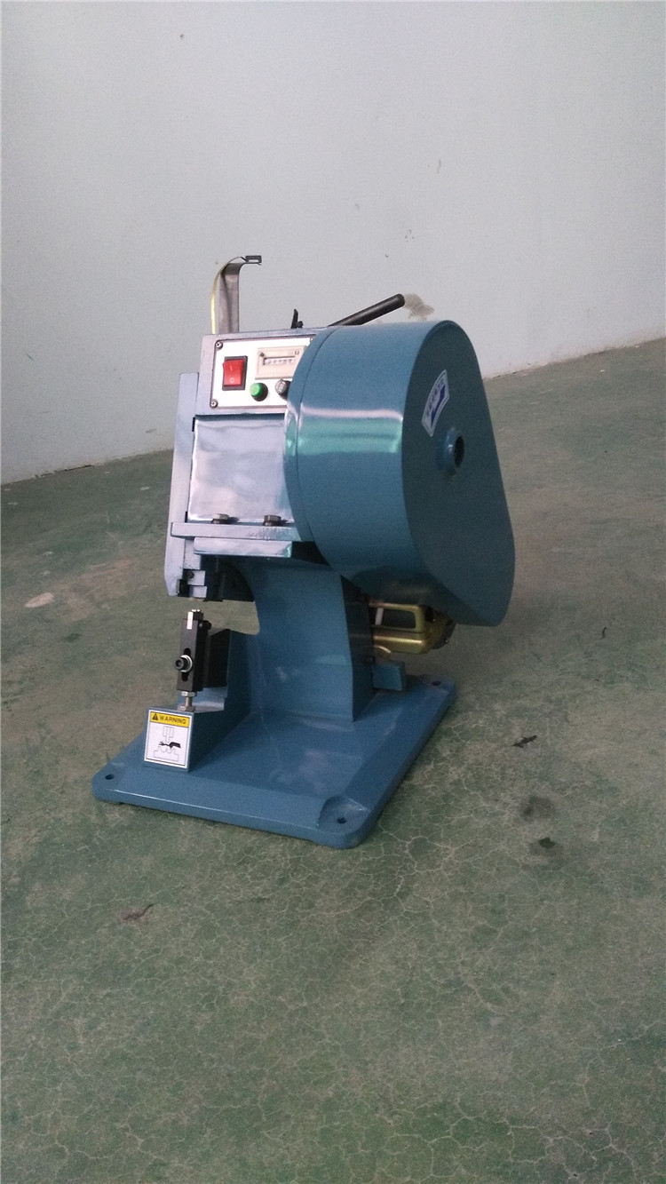 专业生产铜带机 耳机线铜带机 静音端子铜带机 非标铜带机批发