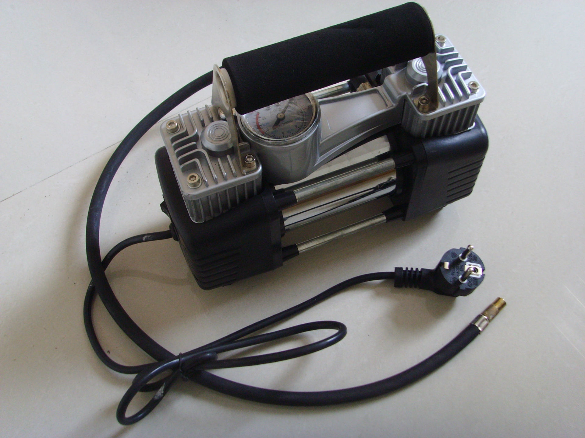 体育教义家用充气泵 家用220v便携气泵 zh-qac805