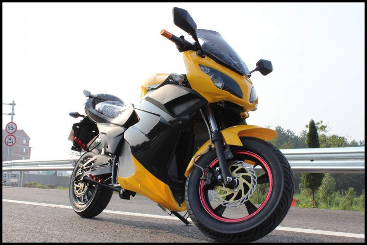 新款地平线s款二代电动大跑车电摩/m3/电动趴赛72v大功率