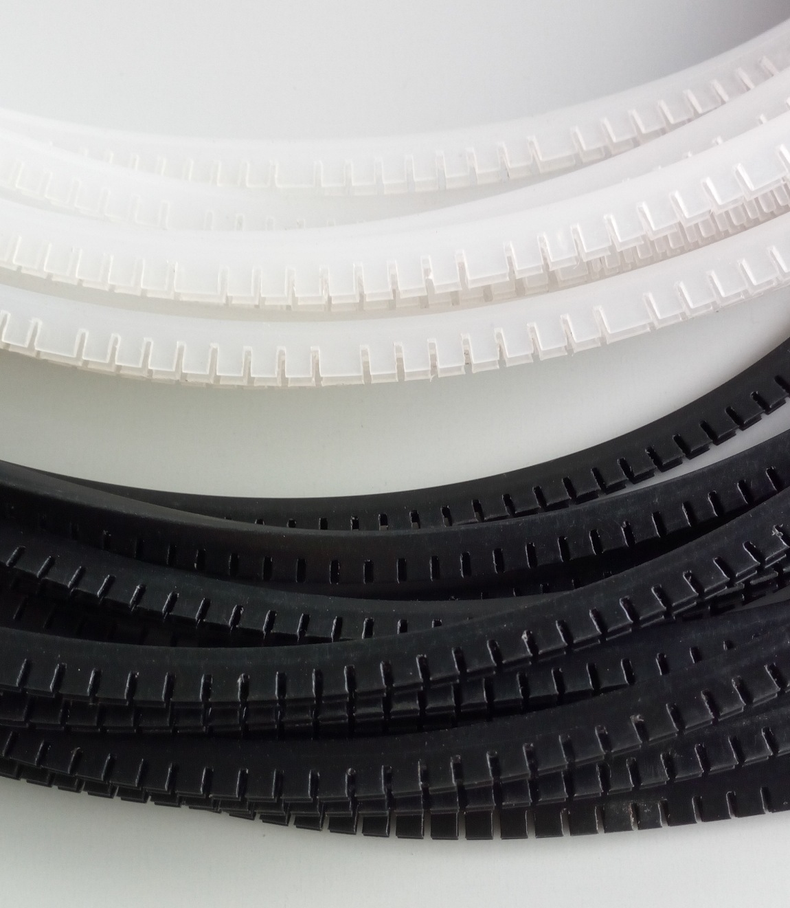 护线齿绝缘保护套护线套护线齿厂家出货配线器材线扣线管机箱配件