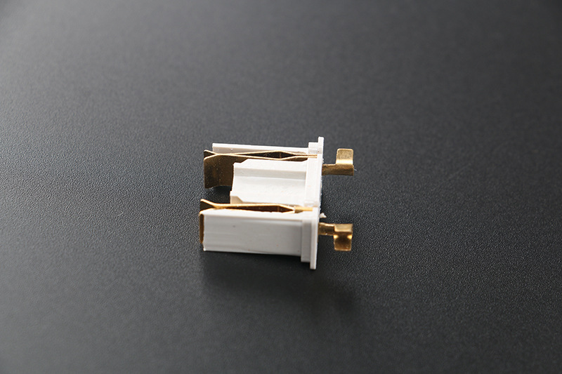 厂家直销工程专用防水盒插头 户外监控电器适用带线二脚母插头