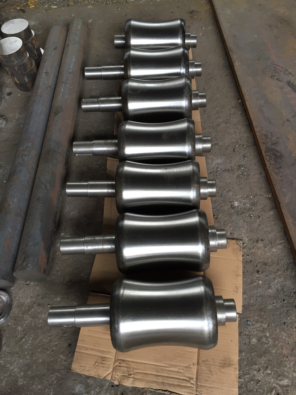 矫直机辊子,立式卧式矫直辊,轧尖机辊子,轧头辊