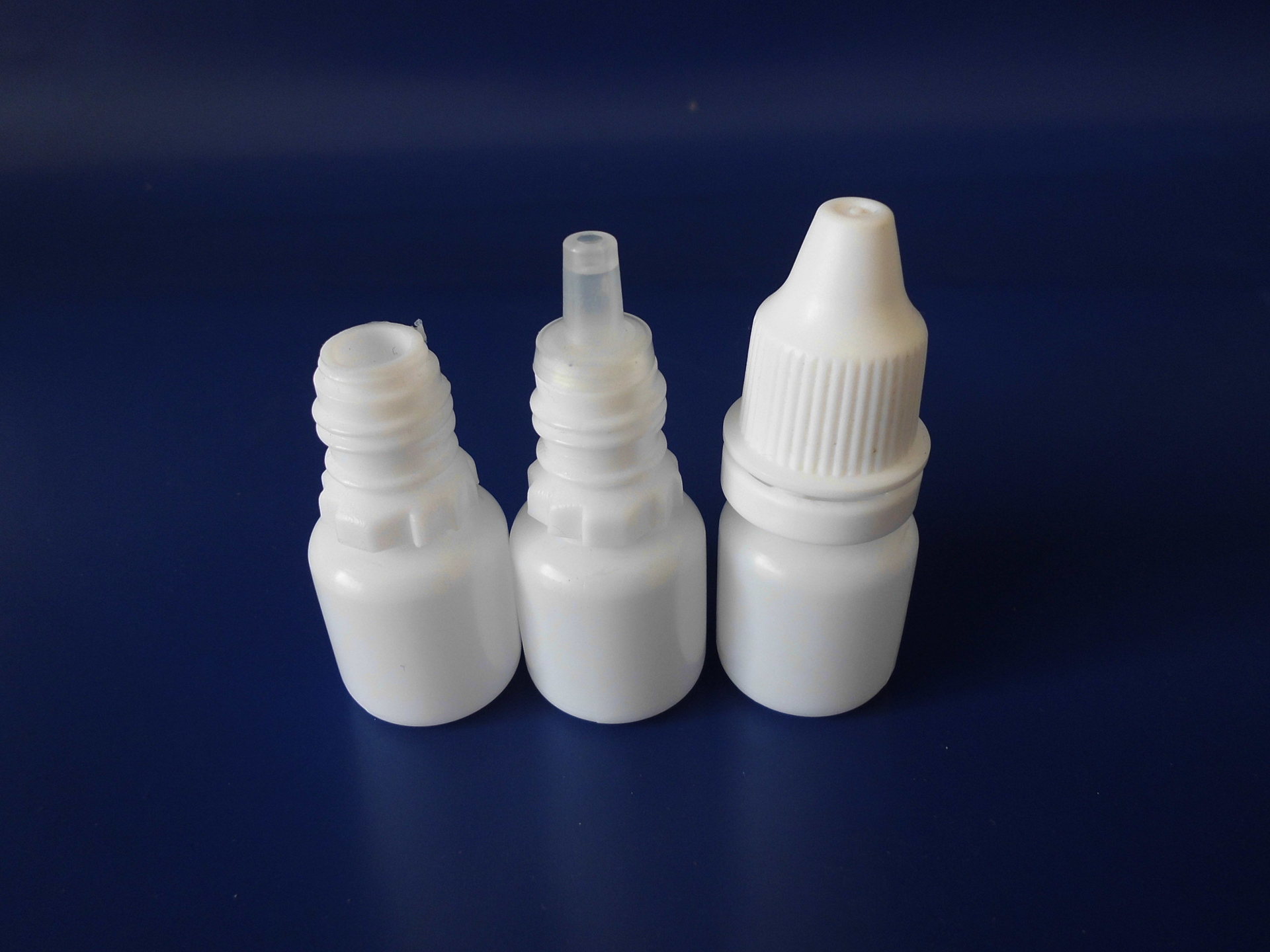 现货滴剂瓶3ml 批发乳白色眼药水瓶3ml 供应3ml小瓶子 烟油瓶3ml