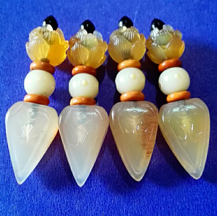 羚羊角手工雕刻法器 饰品 吊坠