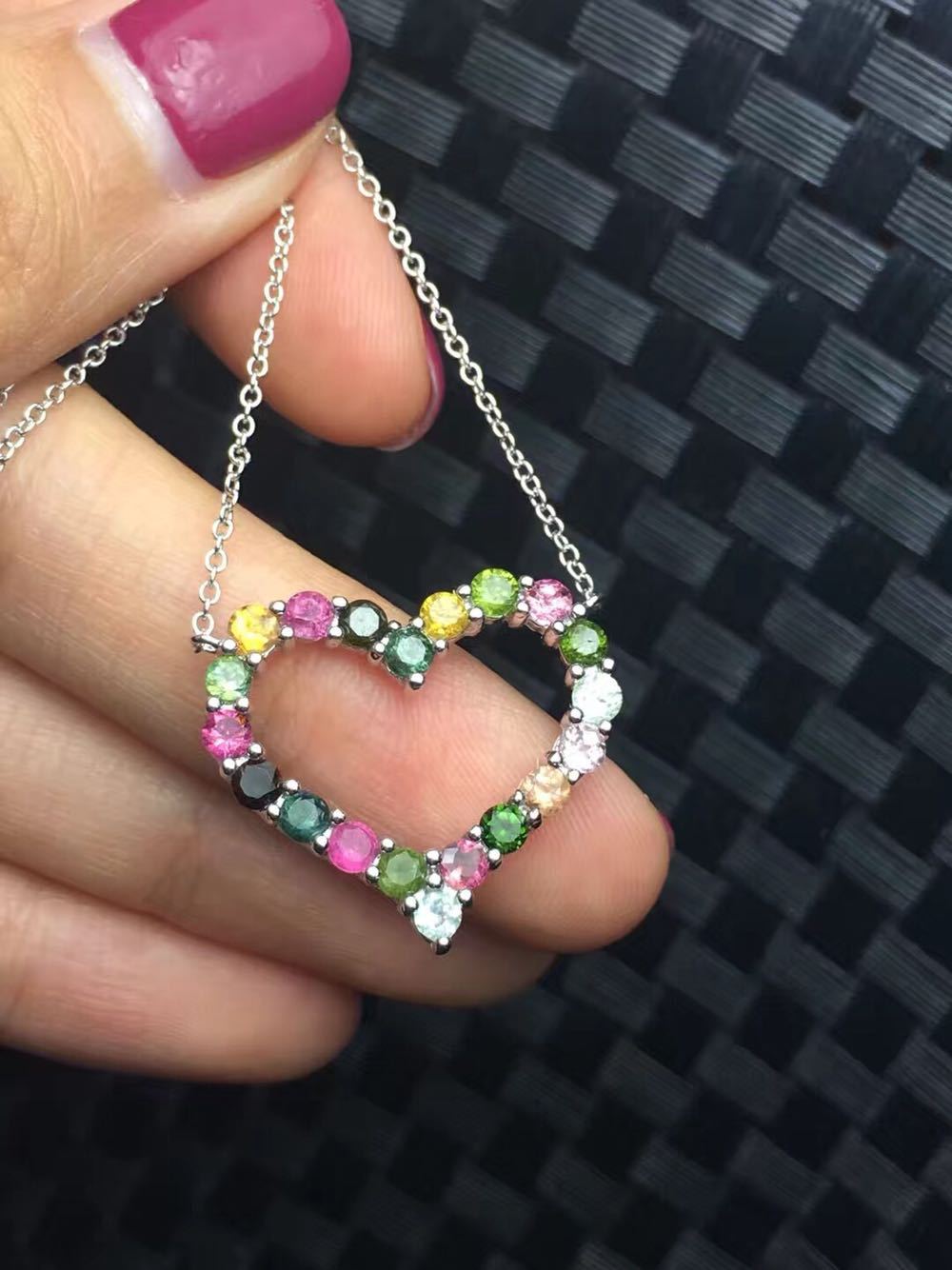 925银镶嵌天然巴西碧玺女款锁骨链 简约时尚爱心设计糖果色晶体