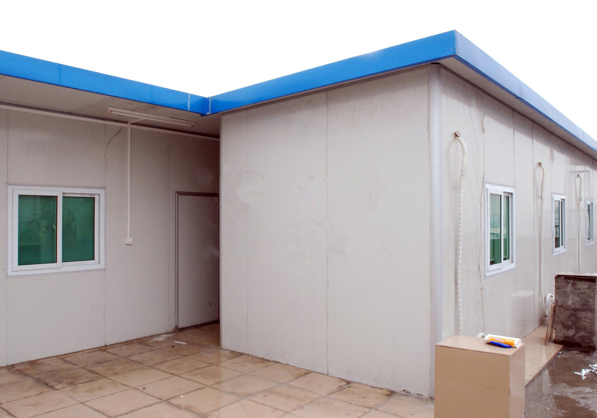 活动板房 撘建轻钢板房 上海彩钢板活动房 工地临时住房