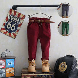 黑衣服配灰裤子_黑衣服配灰裤子价格_黑衣服