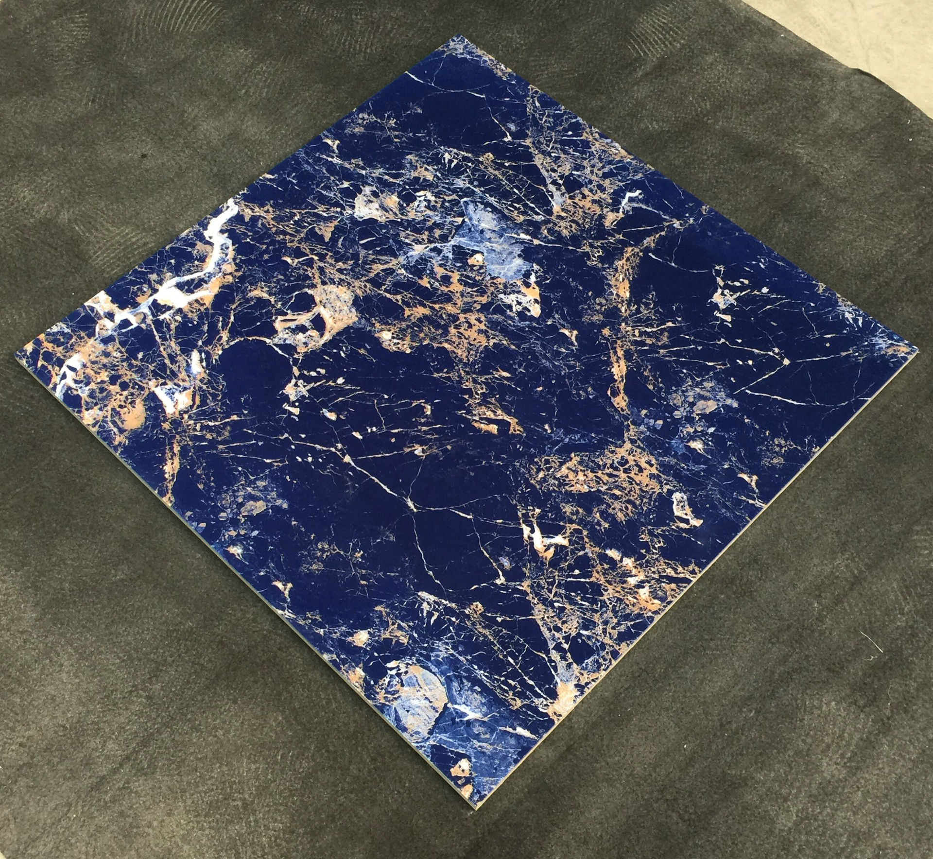 广东佛山新款景泰蓝电视墙瓷砖 加厚微晶石 800*800工程地面砖